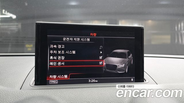 Audi A3 2015 — photo 16