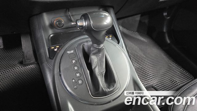 Kia Sportage 2013 — photo 12