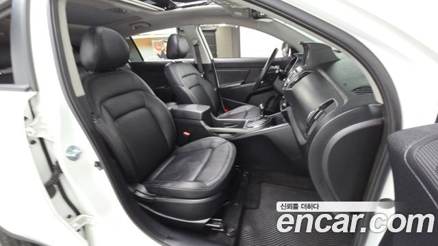 Kia Sportage 2013 — photo 17