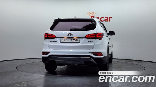 Hyundai Santafe 2017 — photo 4