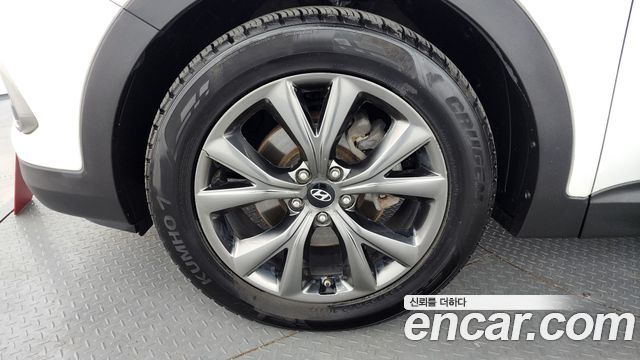 Hyundai Santafe 2017 — photo 5