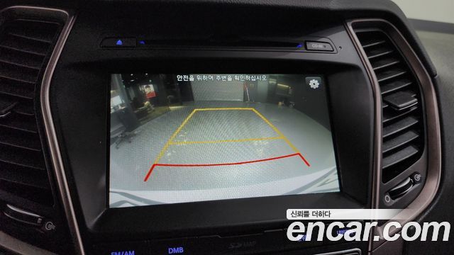 Hyundai Santafe 2017 — photo 20
