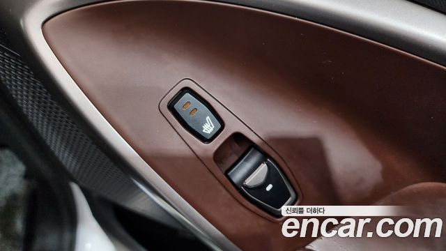 Hyundai Santafe 2017 — photo 24