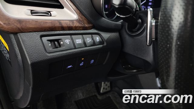 Hyundai Santafe 2017 — photo 27