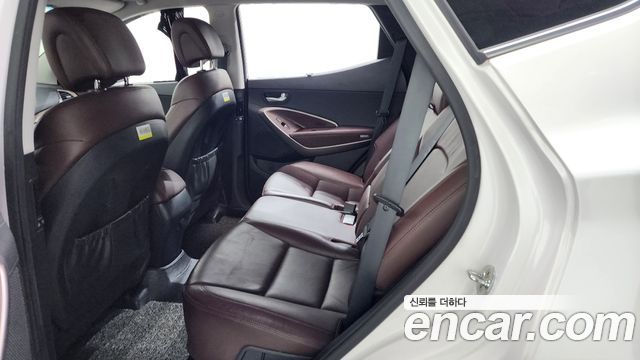 Hyundai Santafe 2017 — photo 30