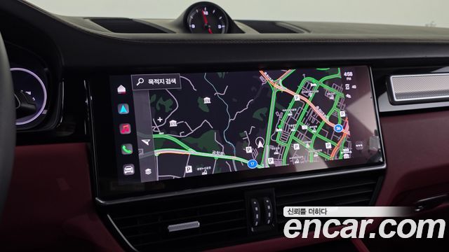 Porsche Cayenne 2023 — photo 19