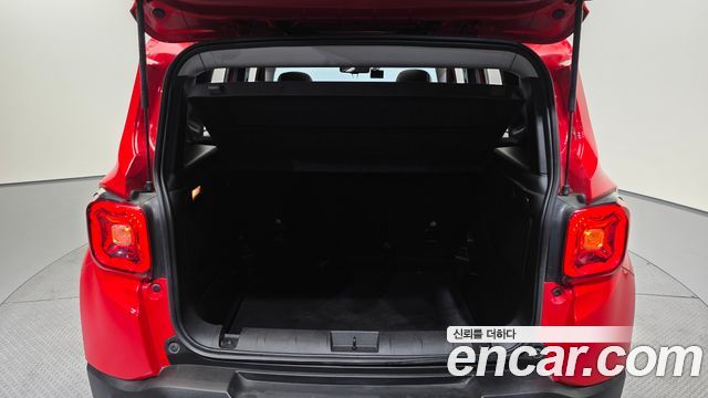 Jeep Renegade 2020 — photo 26