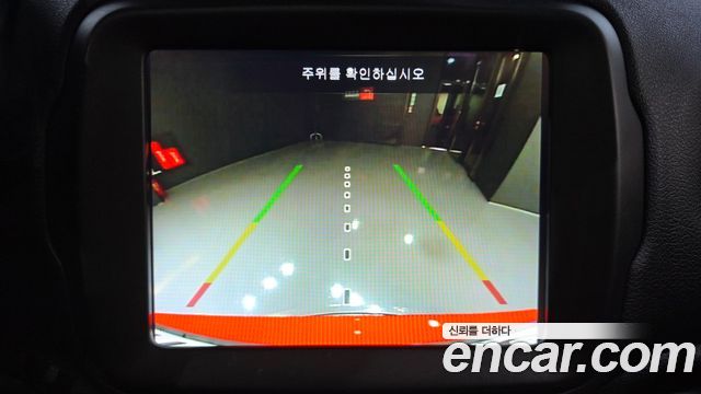 Jeep Renegade 2020 — photo 36