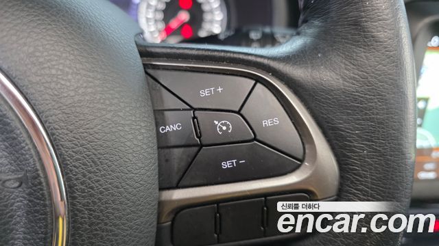 Jeep Renegade 2020 — photo 37