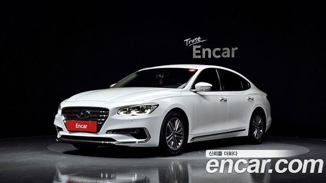 Hyundai Grandeur 2018 — photo 1