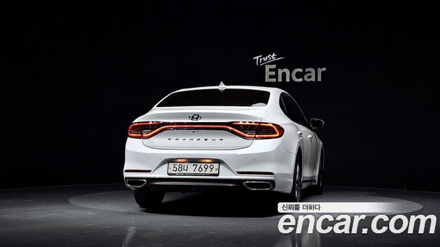 Hyundai Grandeur 2018 — photo 4