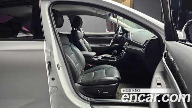 Hyundai Grandeur 2018 — photo 12