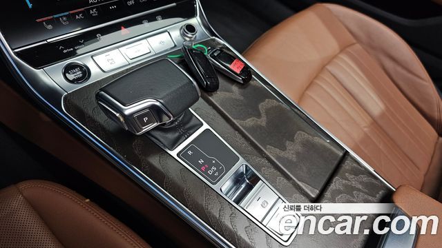 Audi A6 2023 — photo 9