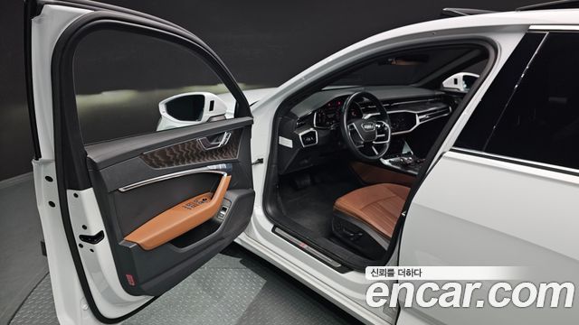 Audi A6 2023 — photo 10