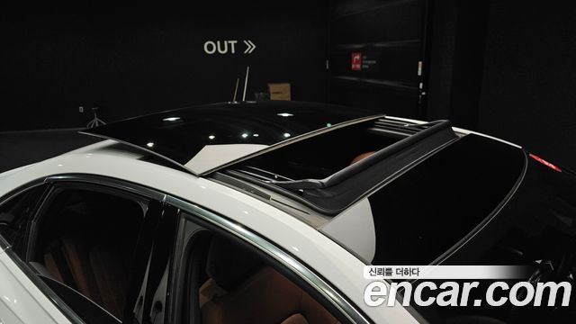 Audi A6 2023 — photo 20