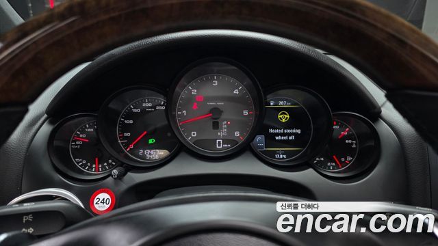 Porsche Cayenne 2014 — photo 8