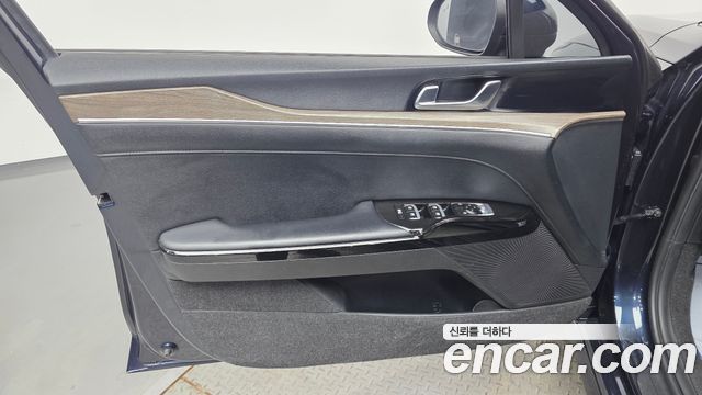 Kia K5 2020 — photo 14