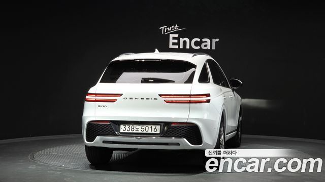 Genesis GV70 2021 — photo 4