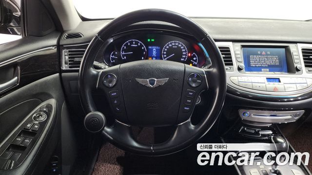 Hyundai Genesis 2013 — photo 12