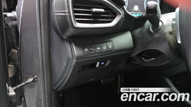 Hyundai Santafe 2021 — photo 14