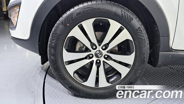 Kia Sportage 2013 — photo 5