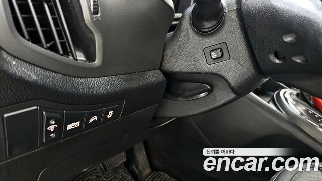 Kia Sportage 2013 — photo 16