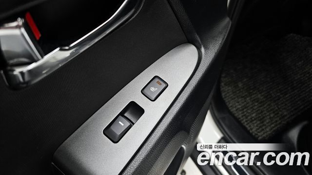Kia Sportage 2013 — photo 17