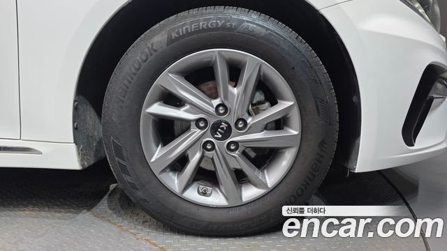 Kia K5 2019 — photo 5