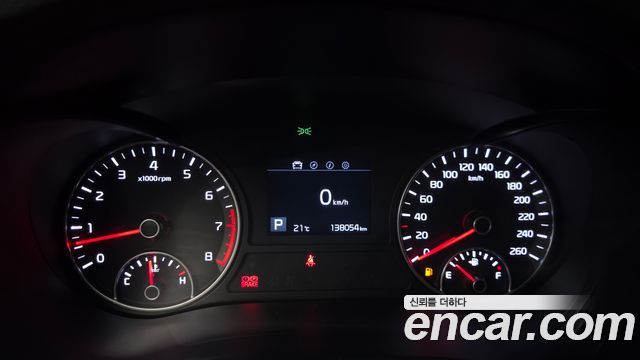Kia K5 2019 — photo 8