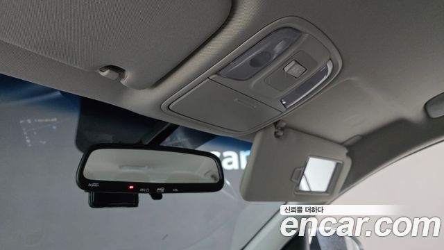 Kia K5 2019 — photo 16
