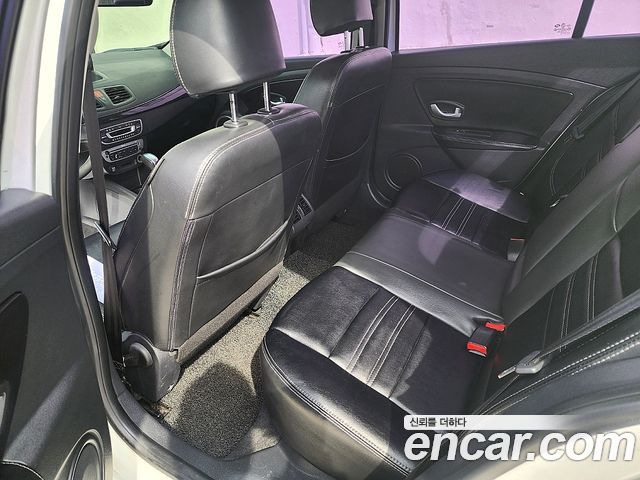 Renault Korea SM3 2015 — photo 17