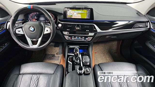 BMW Gran Turismo 2020 — photo 7