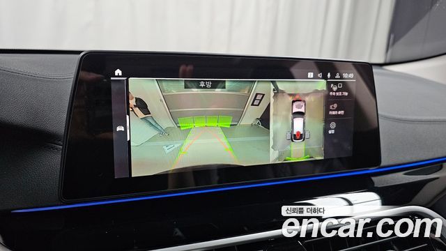 BMW Gran Turismo 2020 — photo 16