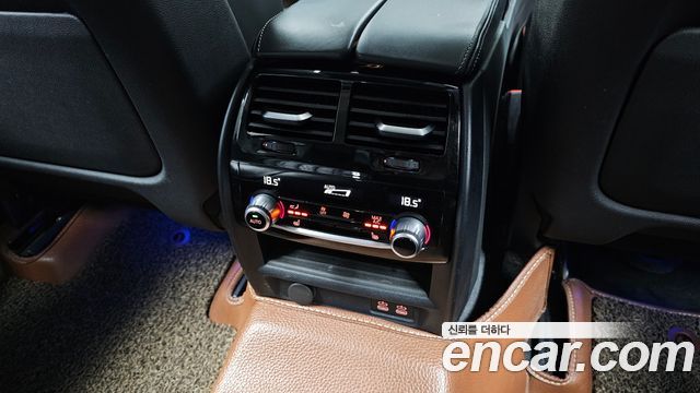 BMW Gran Turismo 2020 — photo 18