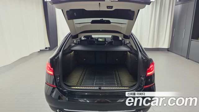 BMW Gran Turismo 2020 — photo 20