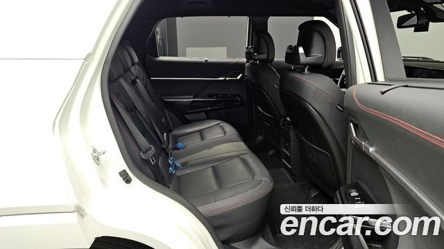 KG Mobility Actyon 2025 — photo 17