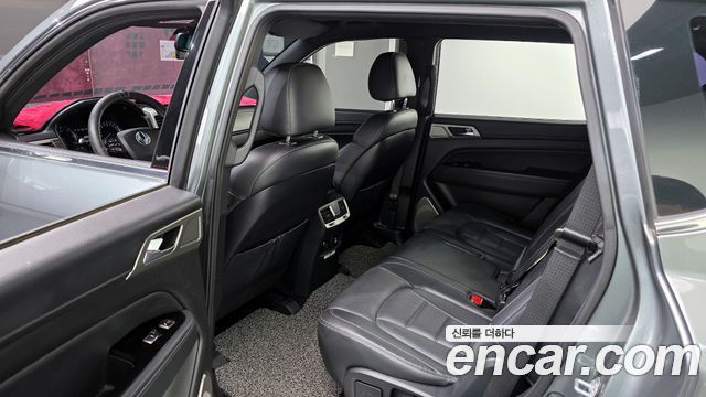 KG Mobility Rexton 2018 — photo 17