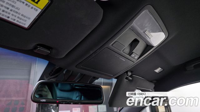 KG Mobility Rexton 2018 — photo 28