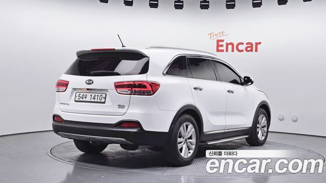 Kia Sorento 2015 — photo 2