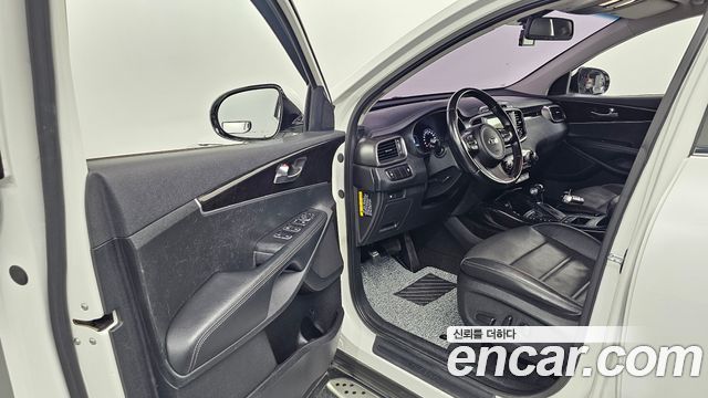 Kia Sorento 2015 — photo 13