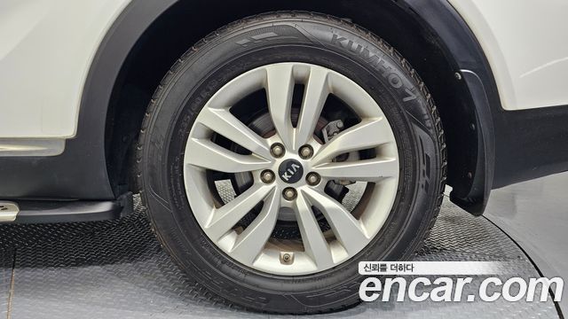 Kia Sorento 2015 — photo 7