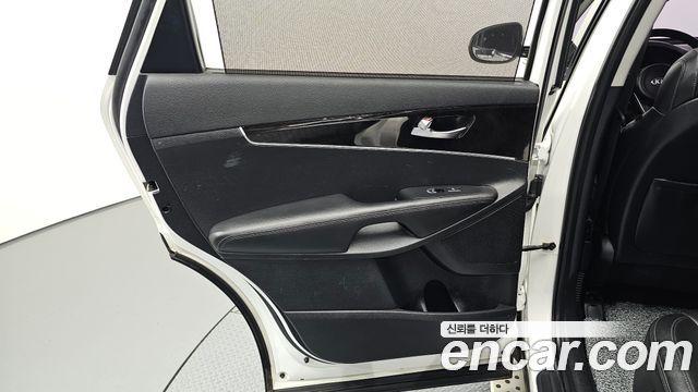 Kia Sorento 2015 — photo 15