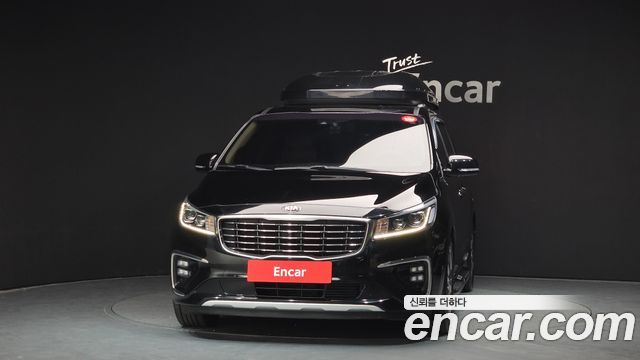Kia Canival 2019 — photo 3