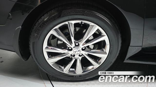 Kia Canival 2019 — photo 5