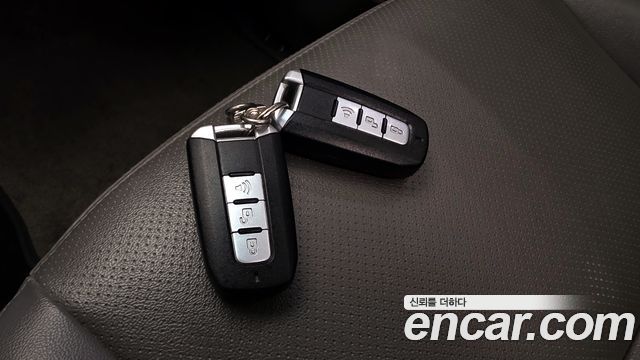 KG Mobility KORANDO 2014 — photo 16