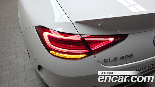 Mercedes-Benz CLS-Class 2023 — photo 9