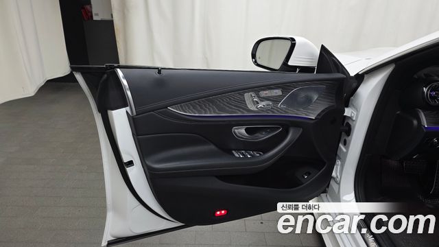 Mercedes-Benz CLS-Class 2023 — photo 29