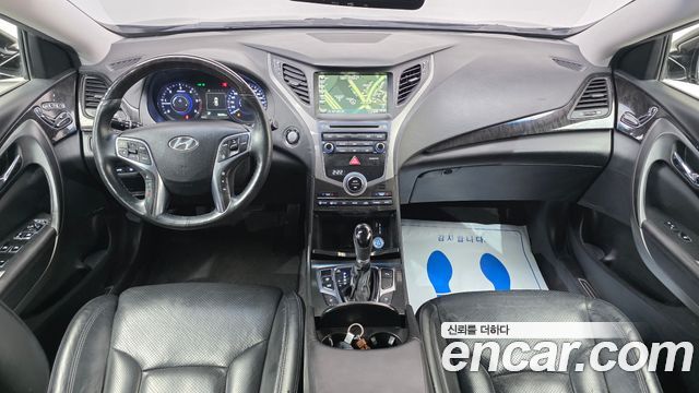 Hyundai Grandeur 2016 — photo 10