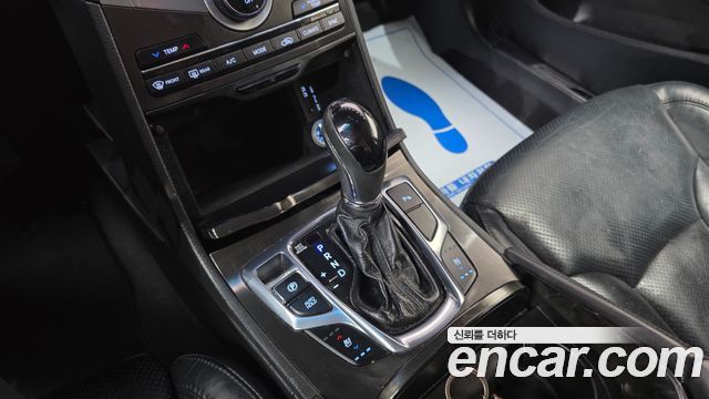 Hyundai Grandeur 2016 — photo 12