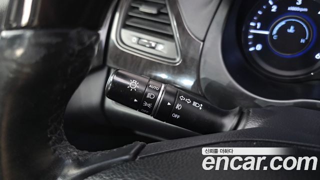 Hyundai Grandeur 2016 — photo 24